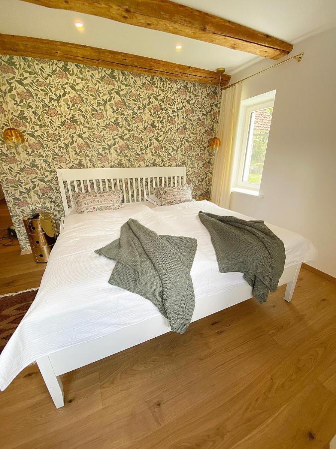 Historical Villa In The Heart Of Bled 2 Exterior foto